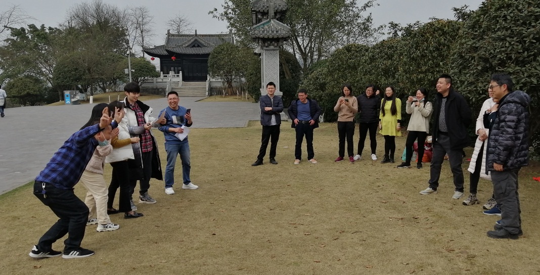 loxrgiszmi.jpg 1646184852720