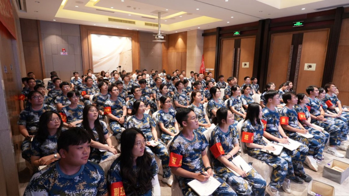 oopupp7lwu.jpg oopupp7lwu.jpg